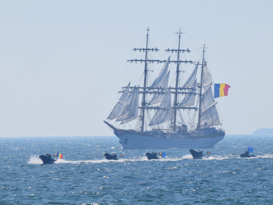 navy.ro
